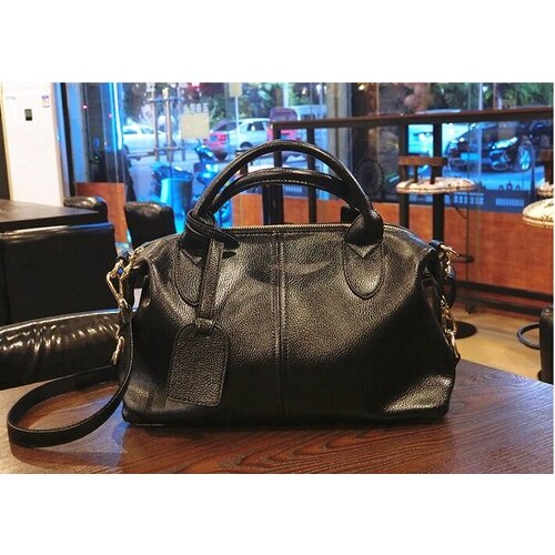 Сумка тоут , фактура гладкая, черная