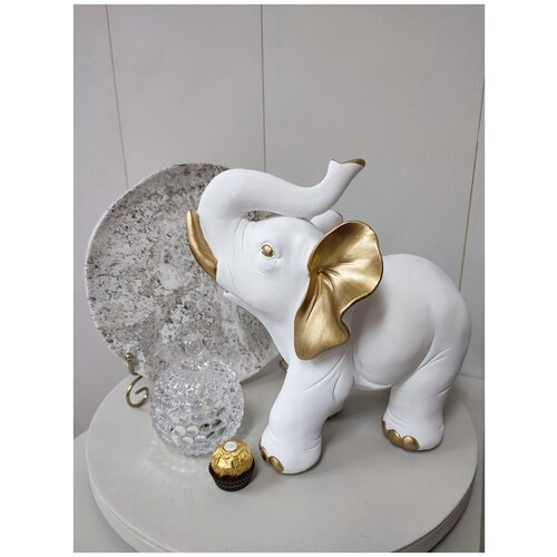 Статуэтка декоративная слон для интерьера в декоре 