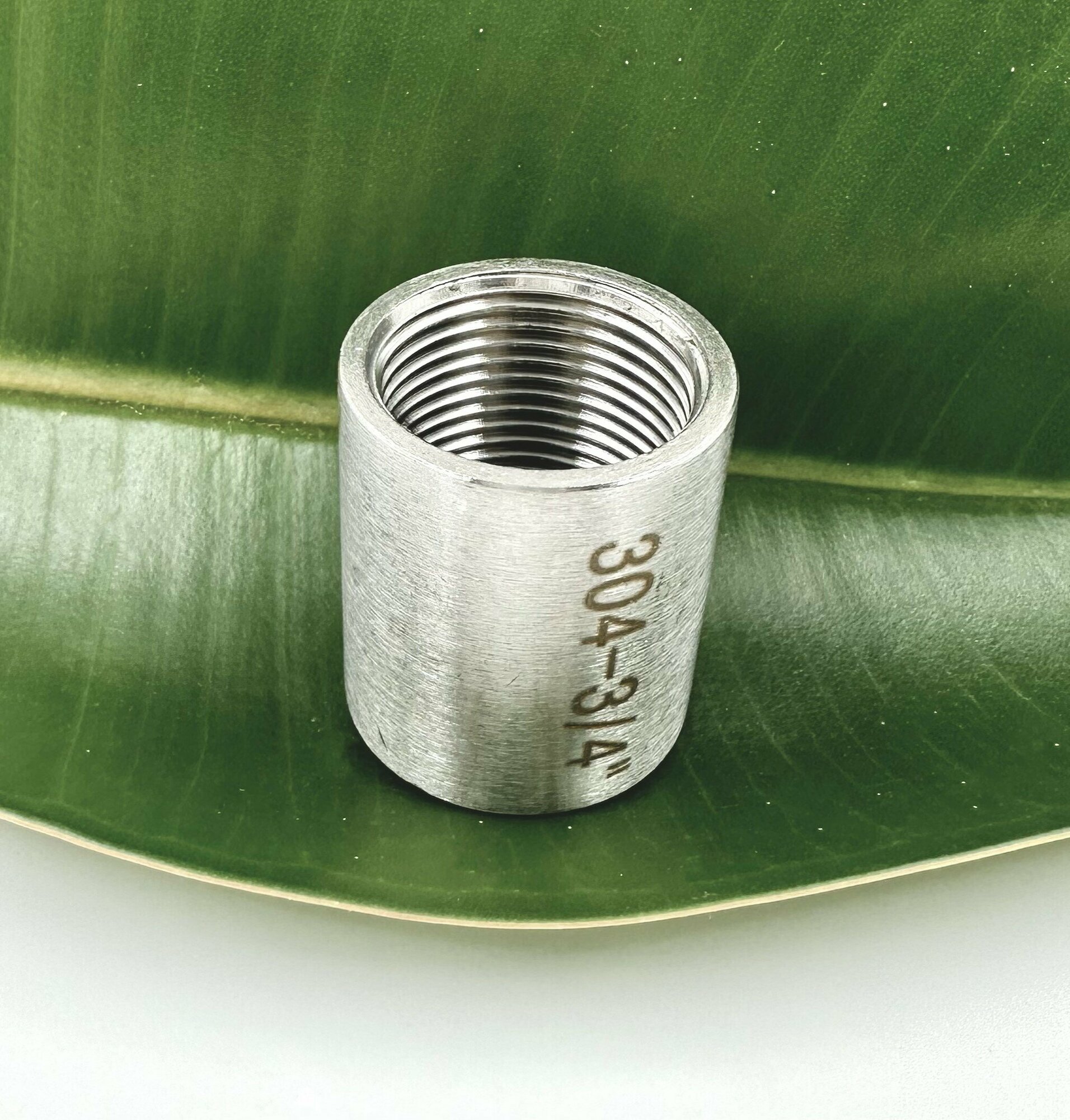 фото Муфта прямая нержавеющая сталь