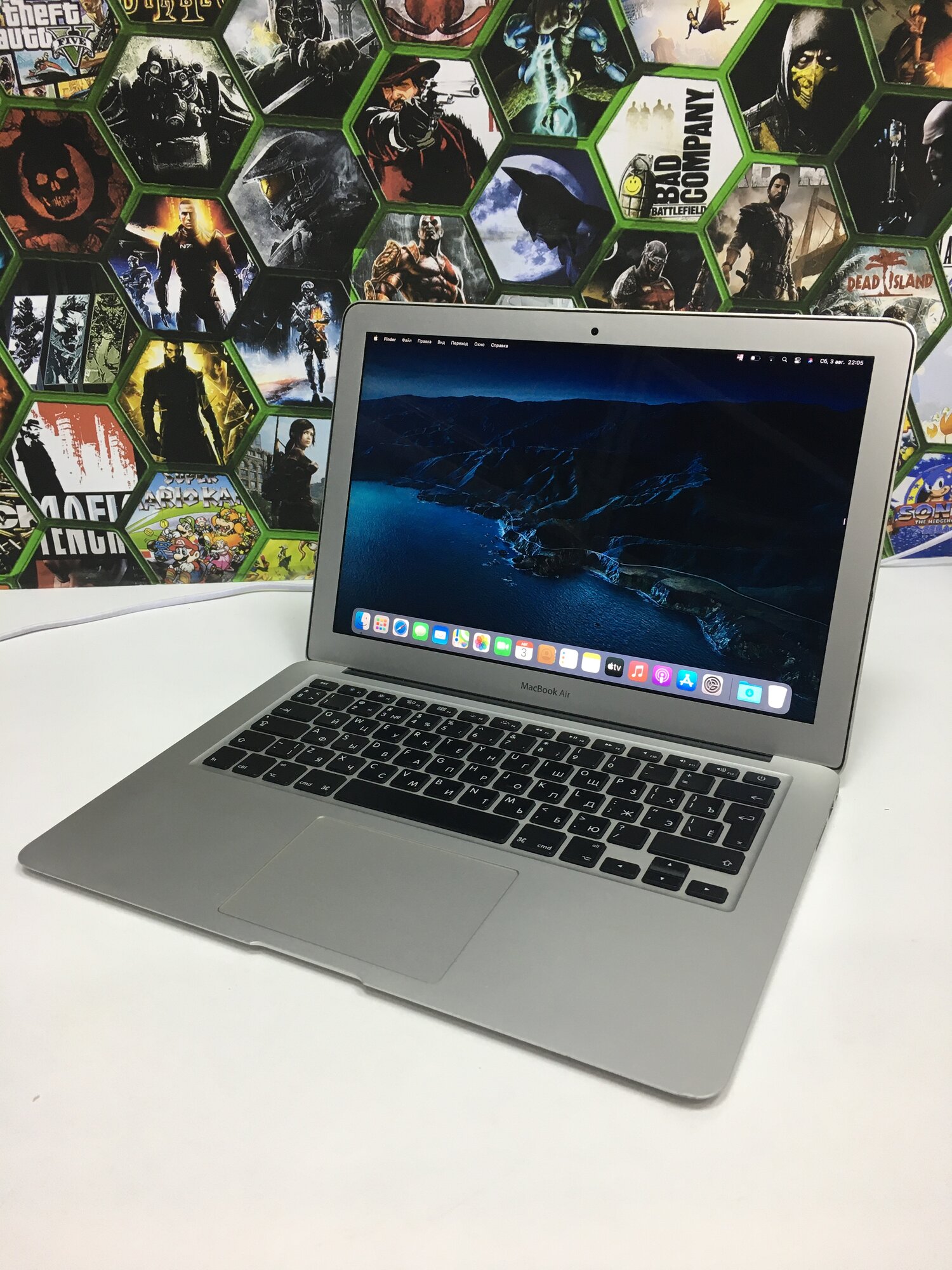 Ноутбук Apple MacBook Air 13 1440x900, Intel Core i5 2x1300Mhz, 4Gb, Intel HD Graphics 5000, SSD 256Gb, 2013, OS Big Sur. — фото 1