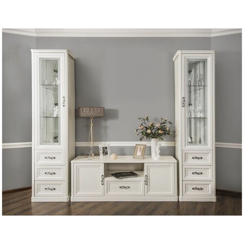 Гостиная Мишель 1+тв+1 белый матовый