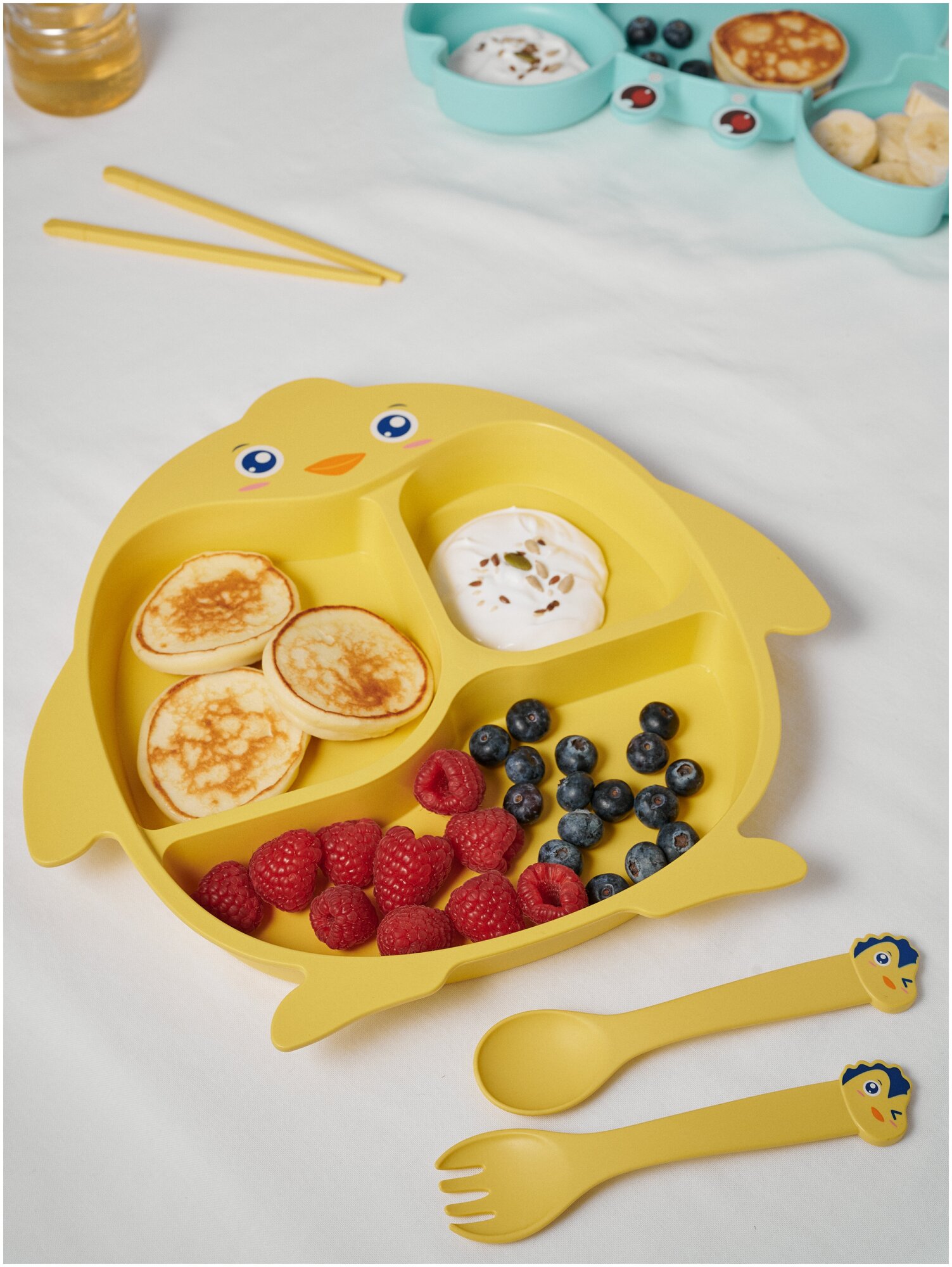 Набор детской посуды Пингвиненок секционная тарелка ложка вилка палочки