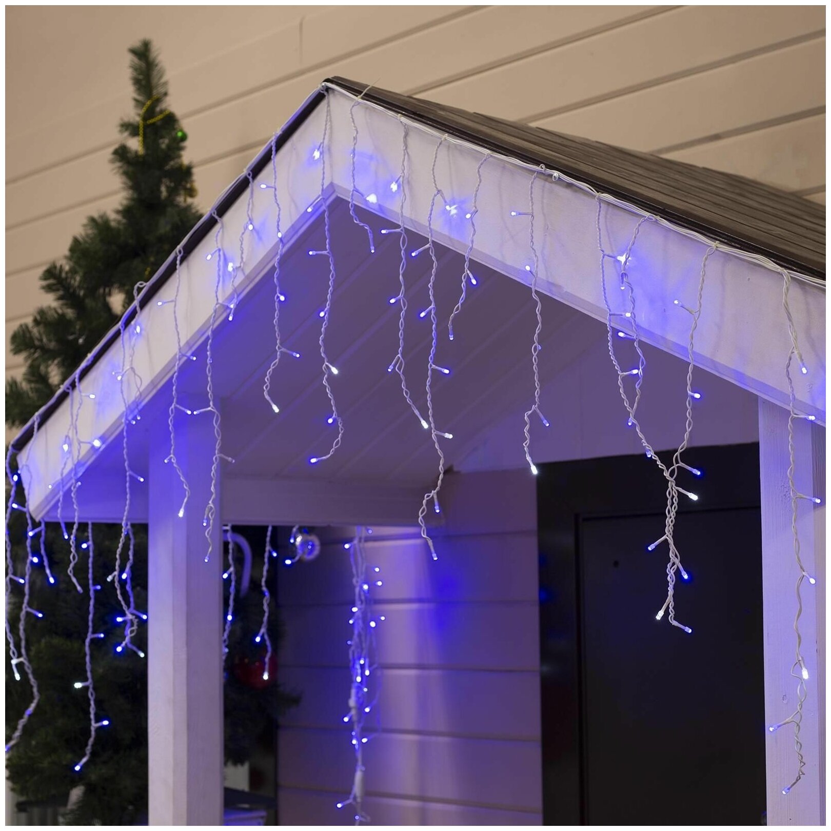 Luazon Lighting Гирлянда «Бахрома» 3 × 0.6 м, IP44, УМС, белая нить, 160 LED, свечение синее, мерцание белым, 220 В