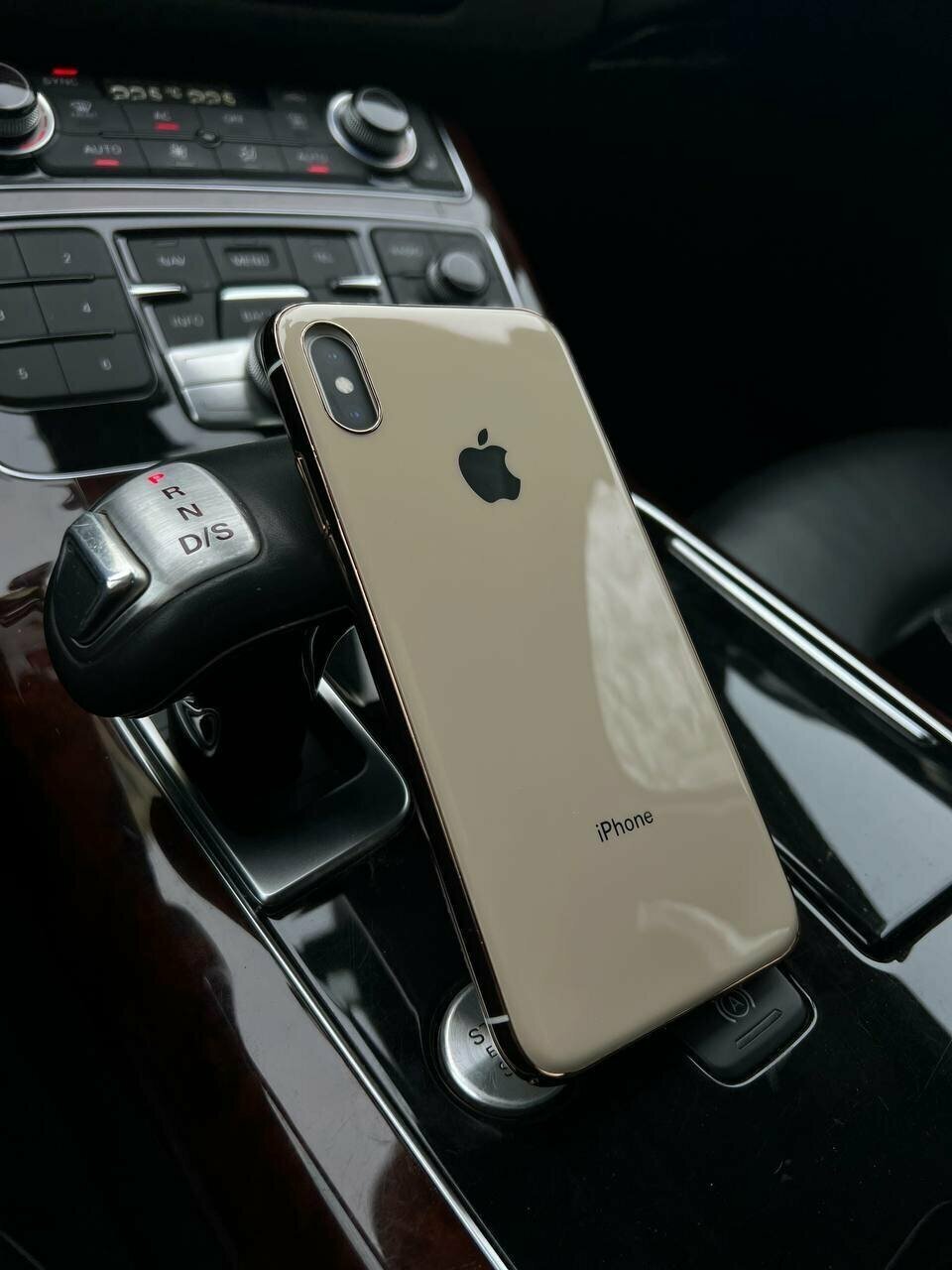 Чехол для iPhone XS Max золотой тонкий