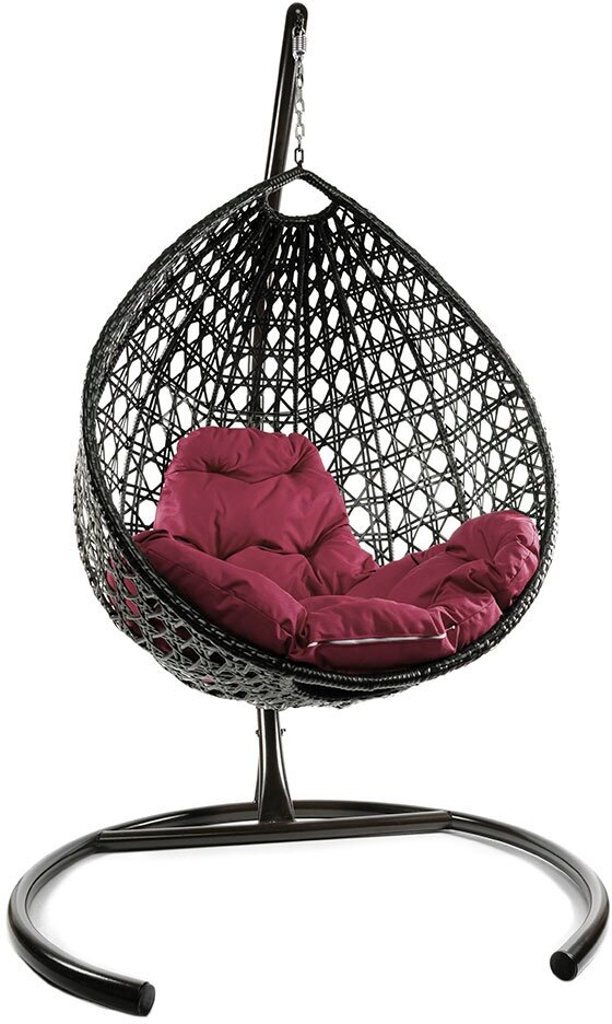 Подвесное кресло из ротанга "Капля Люкс" коричневое с бордовой подушкой M-Group