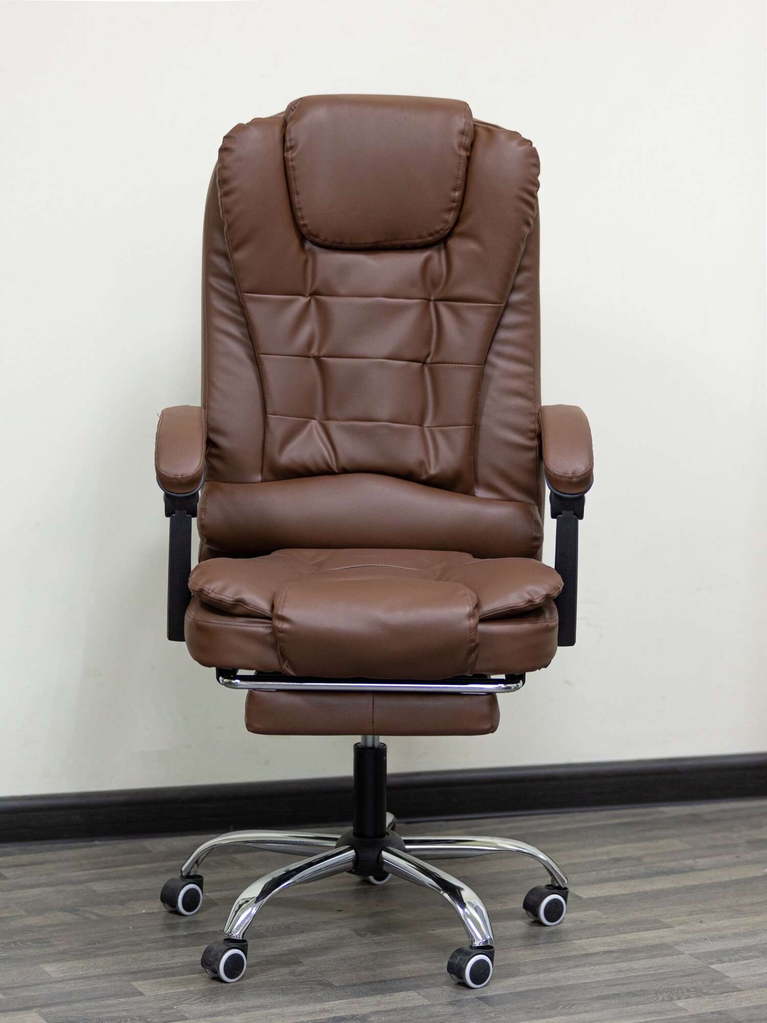 Компьютерное кресло с массажем, цвет: темно-коричневый - фотография № 10