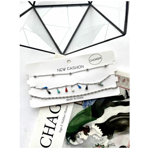 Набор чокеров 3 штуки/с камнями/ожерелье