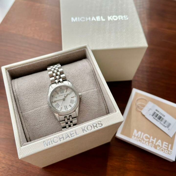 Наручные часы MICHAEL KORS Lexington MK3228