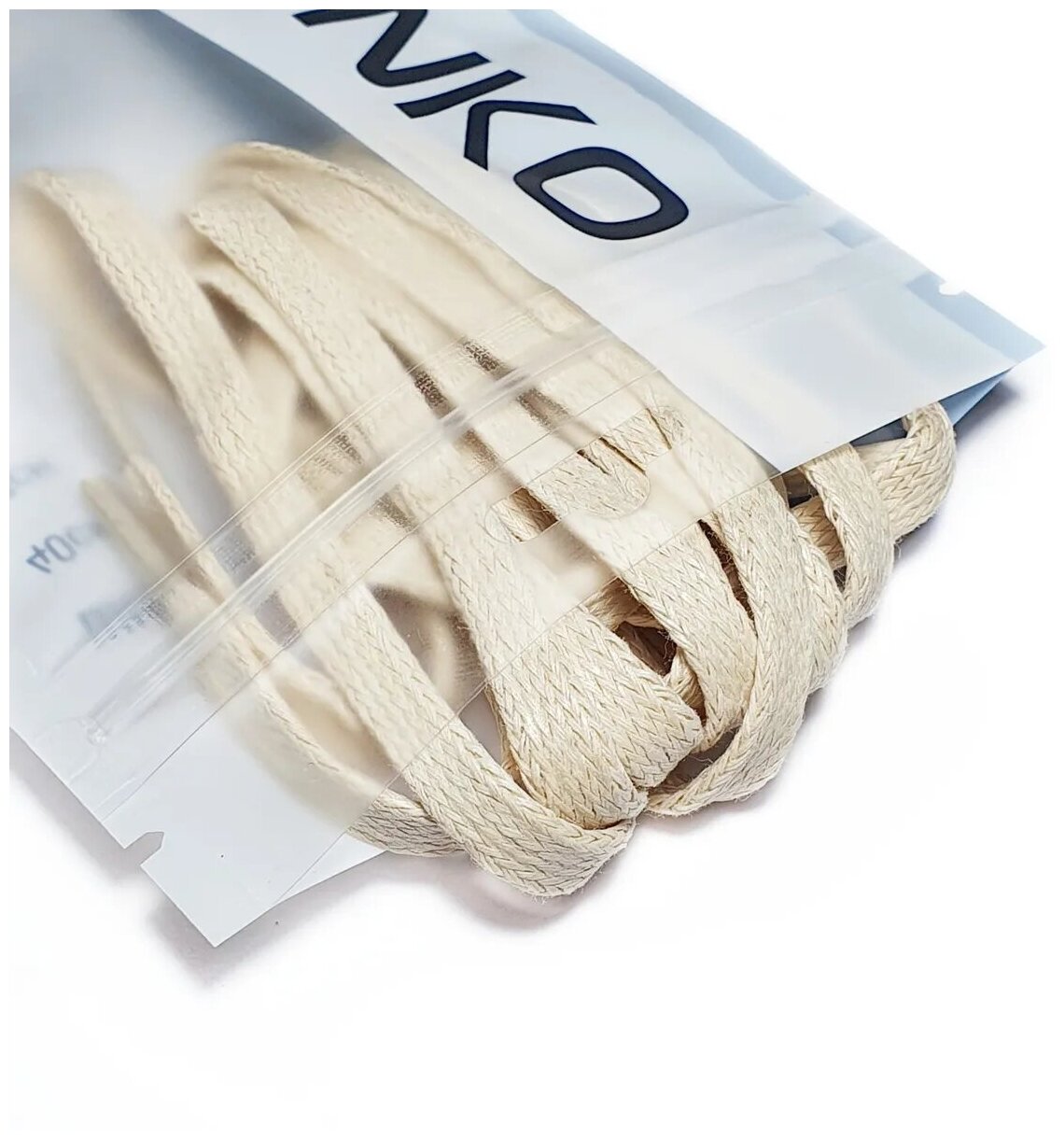 Шнурки для обуви LENKO вощеные бежевые плоские 140 см, 6 мм, 1 пара, хлопковые с пропиткой — фото 1