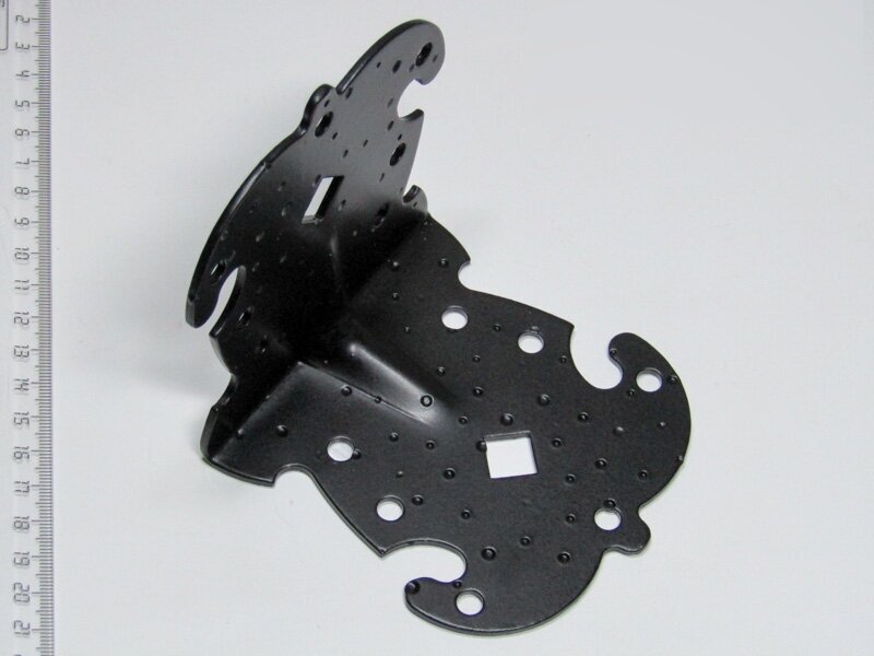 фото Уголок крепёжный фигурный УКФ 105-105-100-У черный матовый