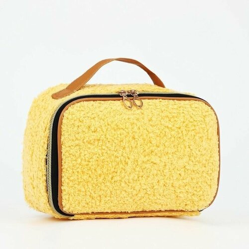 фото Косметичка желтый made in china