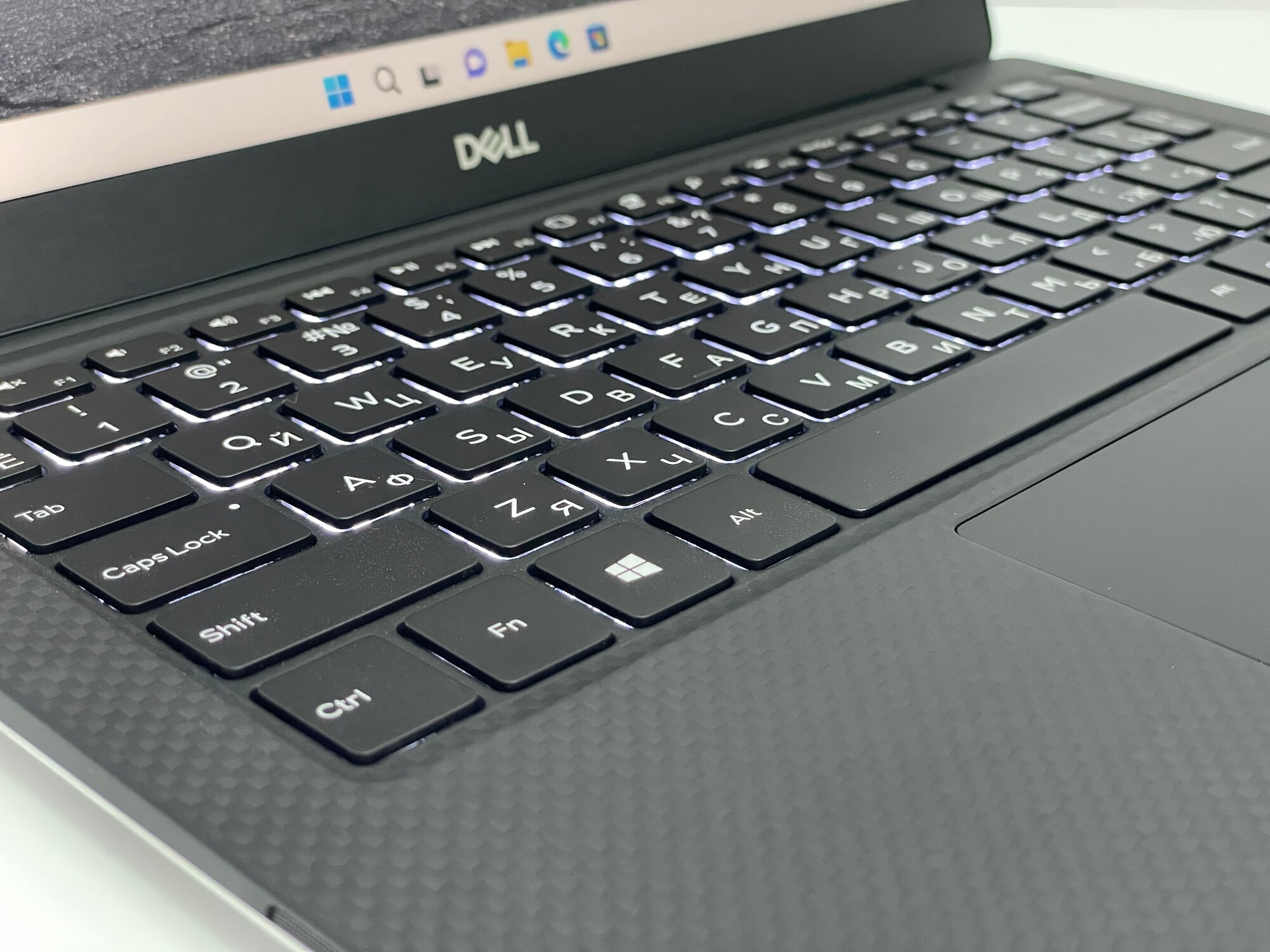 Ноутбук DELL XPS 13 9380 13.3" 1920x1080, Intel Core i5 8660U 1.6 ГГц, RAM 16 ГБ, LPDDR3, SSD 256ГБ, Intel UHD Graphics 620, Windows 11 Pro, серебристый