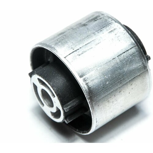 Сайлентблок заднего продольного рычага