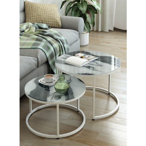 Стеклянный журнальный стол 