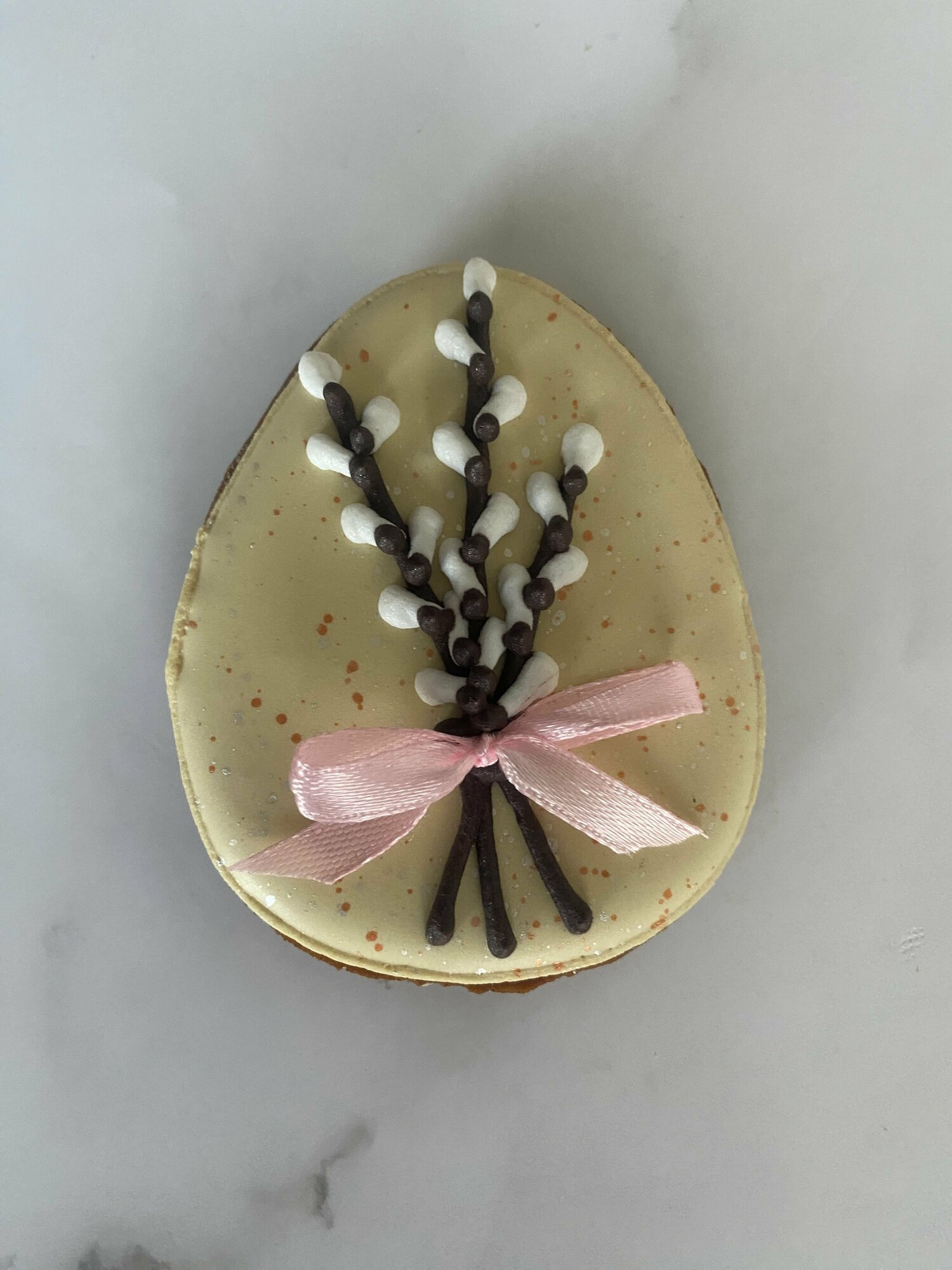 Подарочный набор имбирных пряников 2 шт. "Розовый пасхальный кролик и яичко" на Пасху от кондитерской Fёdor Kotoff - фотография № 5