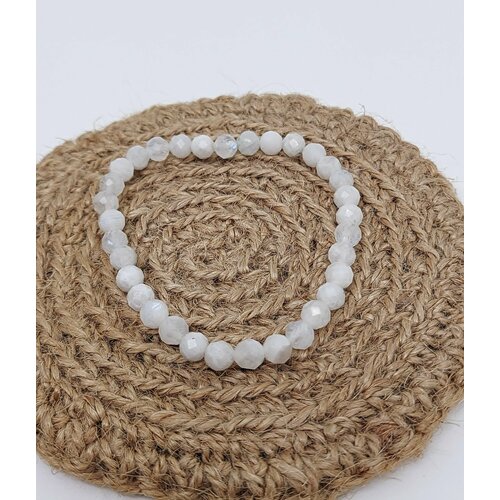 фото Браслет ok, лунный камень, 1 шт., размер 17 см, белый