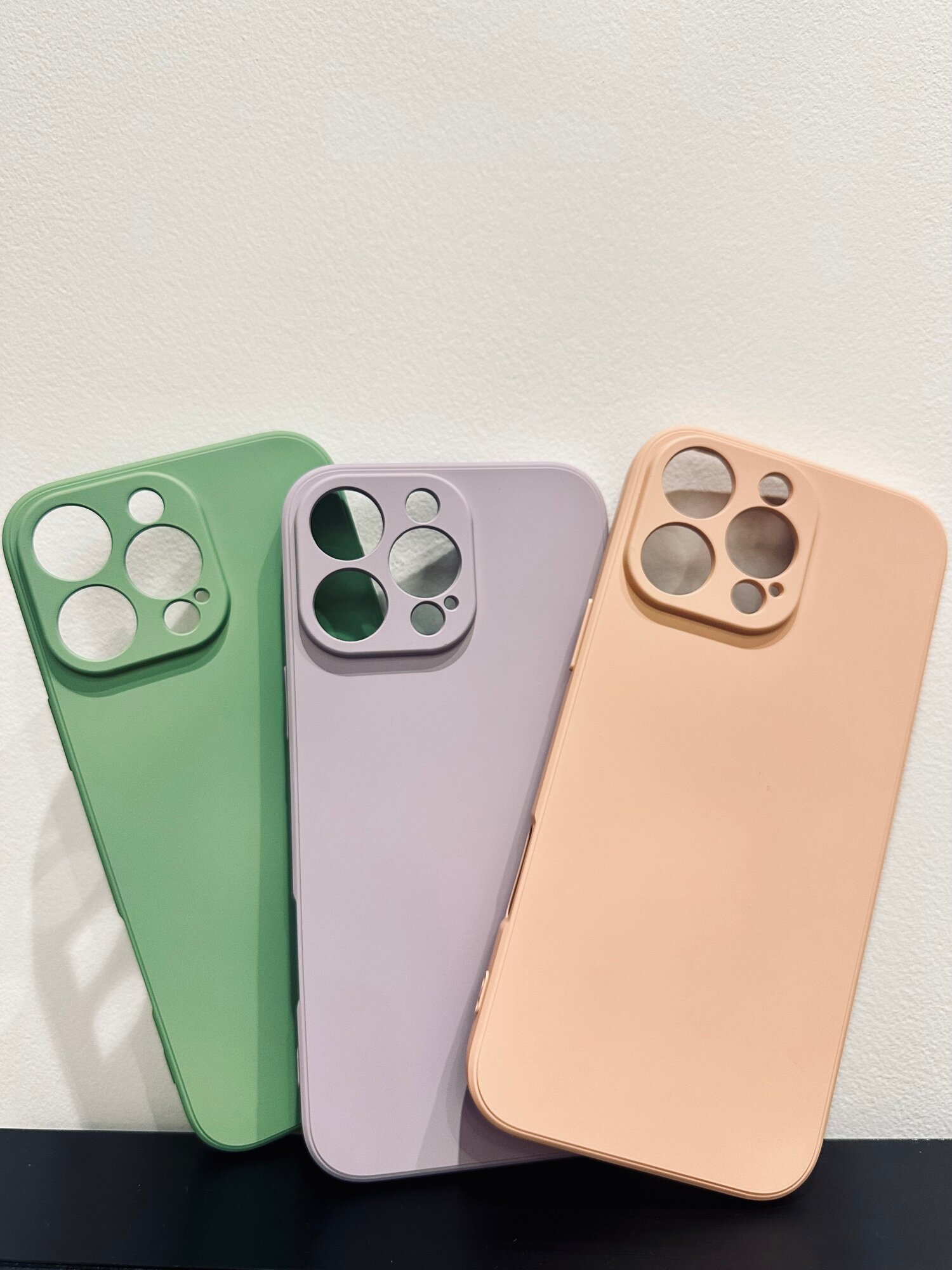 Чехол на Айфон 16 Про (iPhone 16 Pro), матовый, софт-тач, песочно-розовый — фото 1