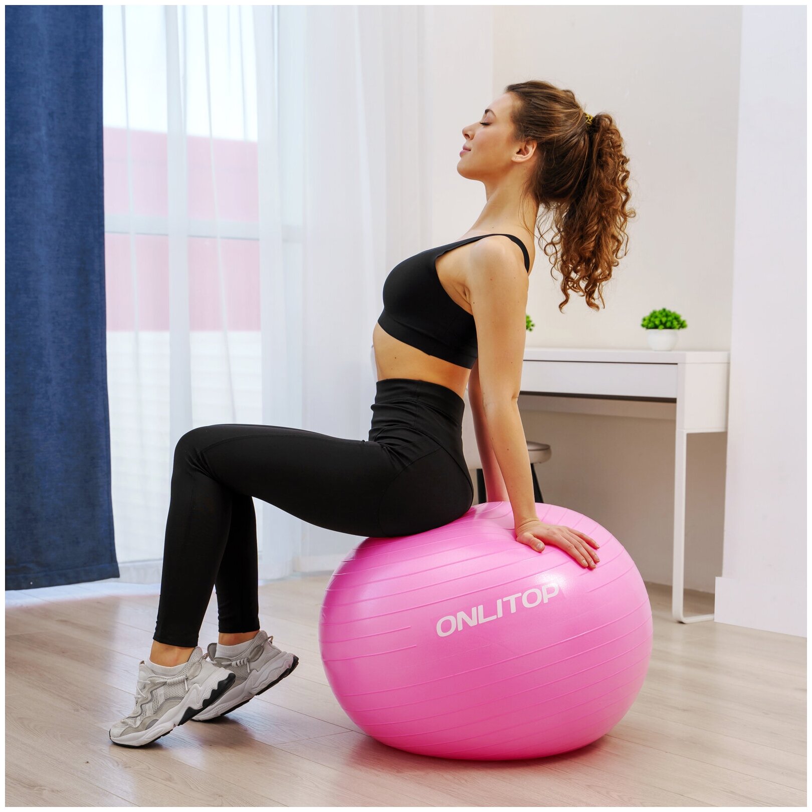 Мяч ONLITOP, гимнастический, диаметр 75 см, вес 1000 г, плотный, антивзрыв, цвет розовый