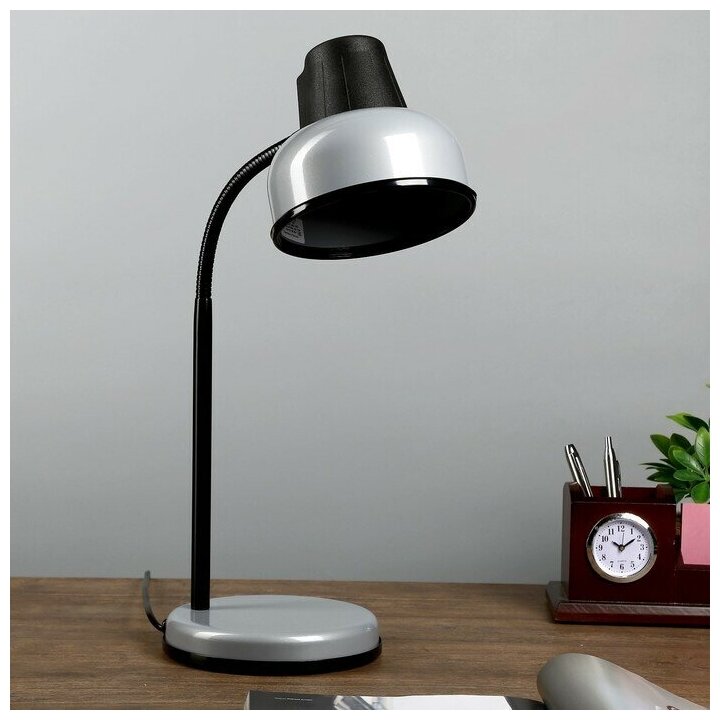 Лампа настольная классическая школьная Трансвит Бета-Ш, светильник для уроков Е27, 60 Вт, серебристый