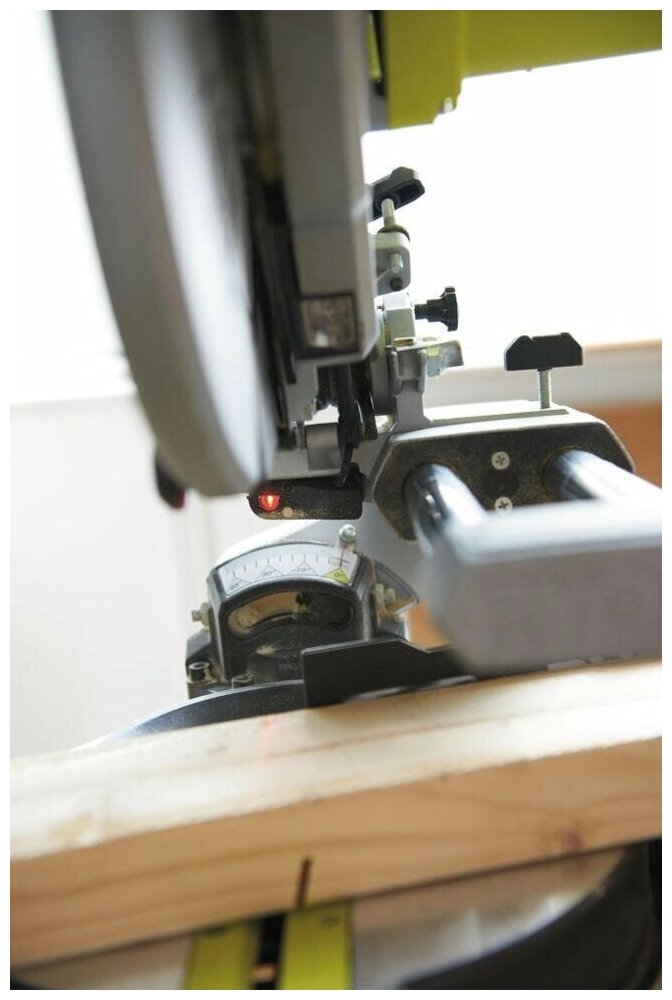 Торцовочная пила Ryobi - фото №6