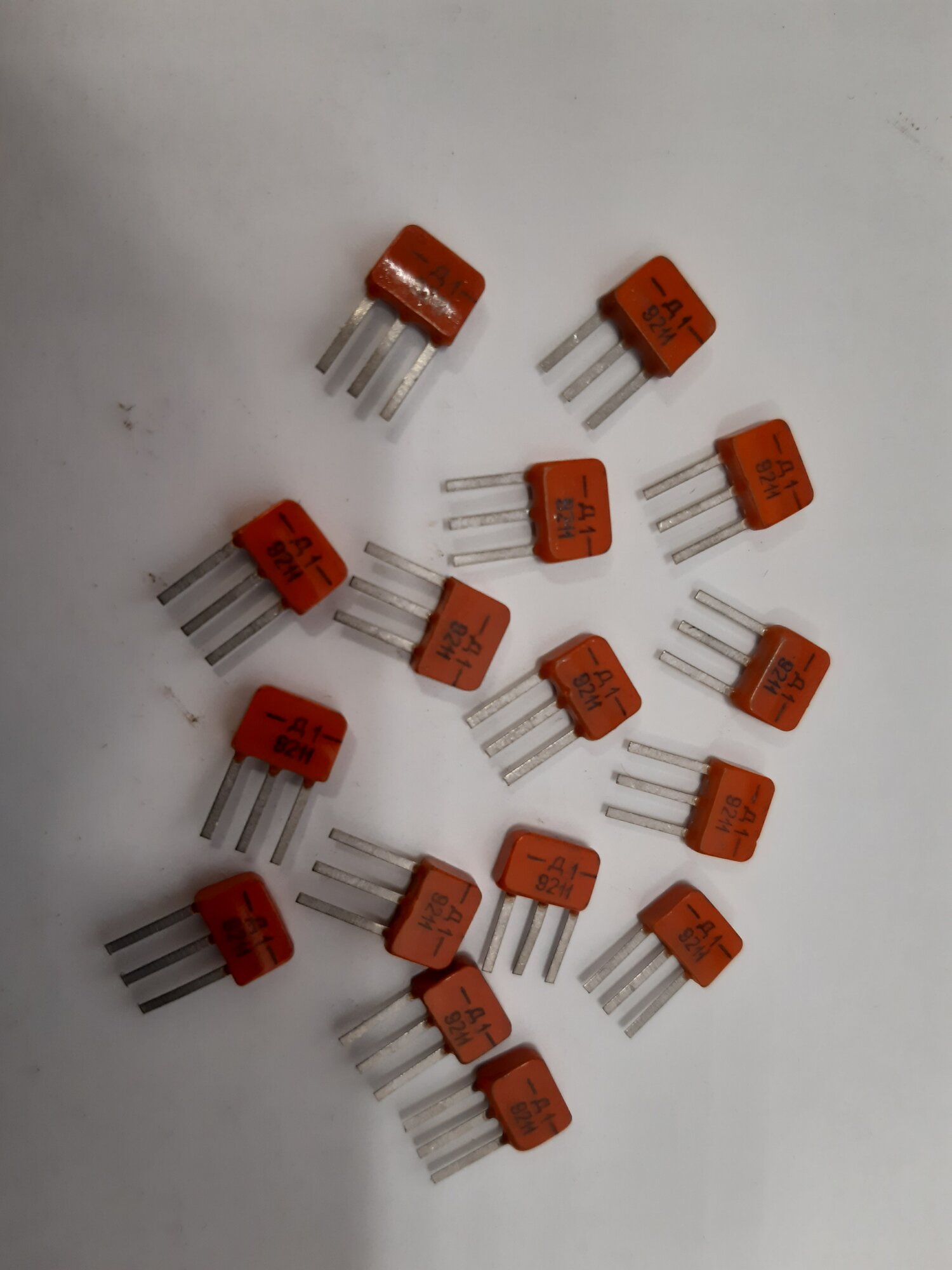 Триод КТ361Д 1992г (в комплекте 40 штук)