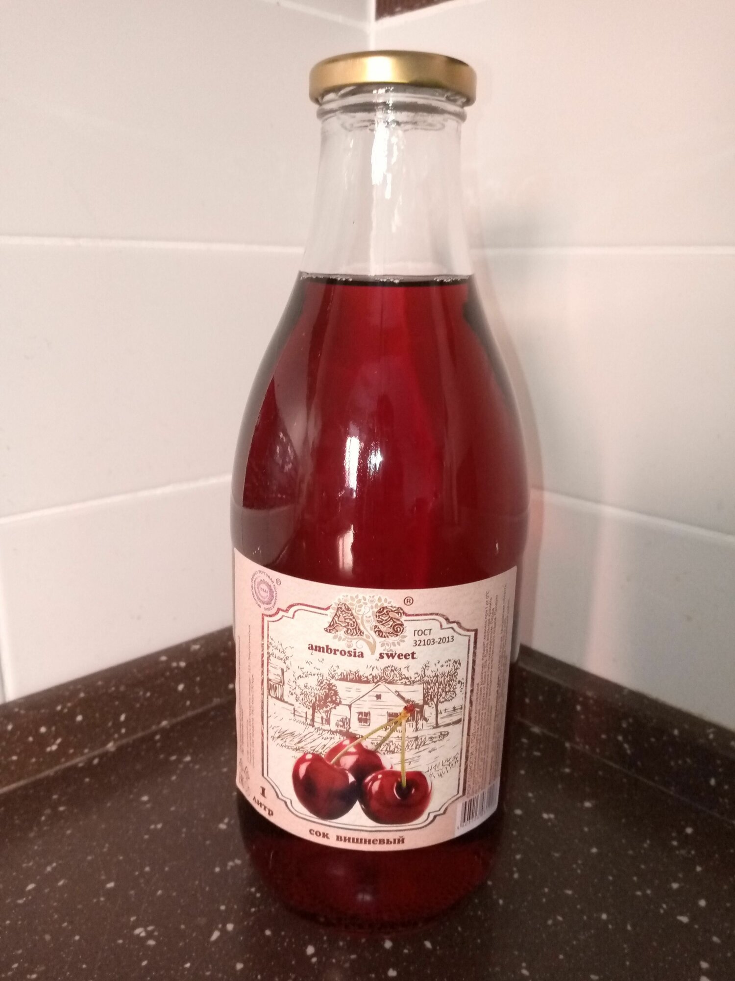 Сок вишневый восстановленный осветленный - фотография № 1