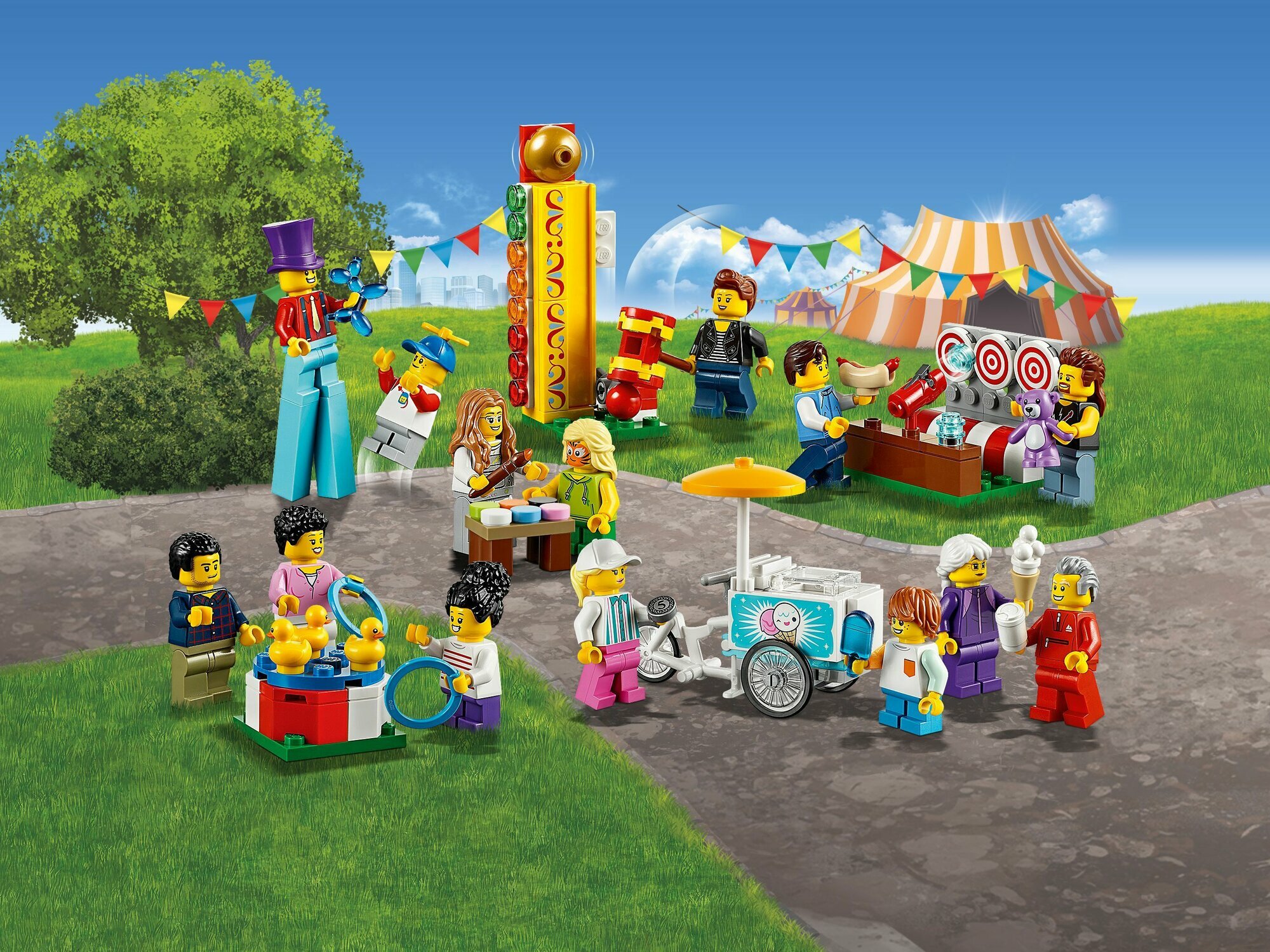 Конструктор LEGO City 60234 Комплект минифигурок - "Весёлая ярмарка" (People Pack - Fun Fair) — фото 1