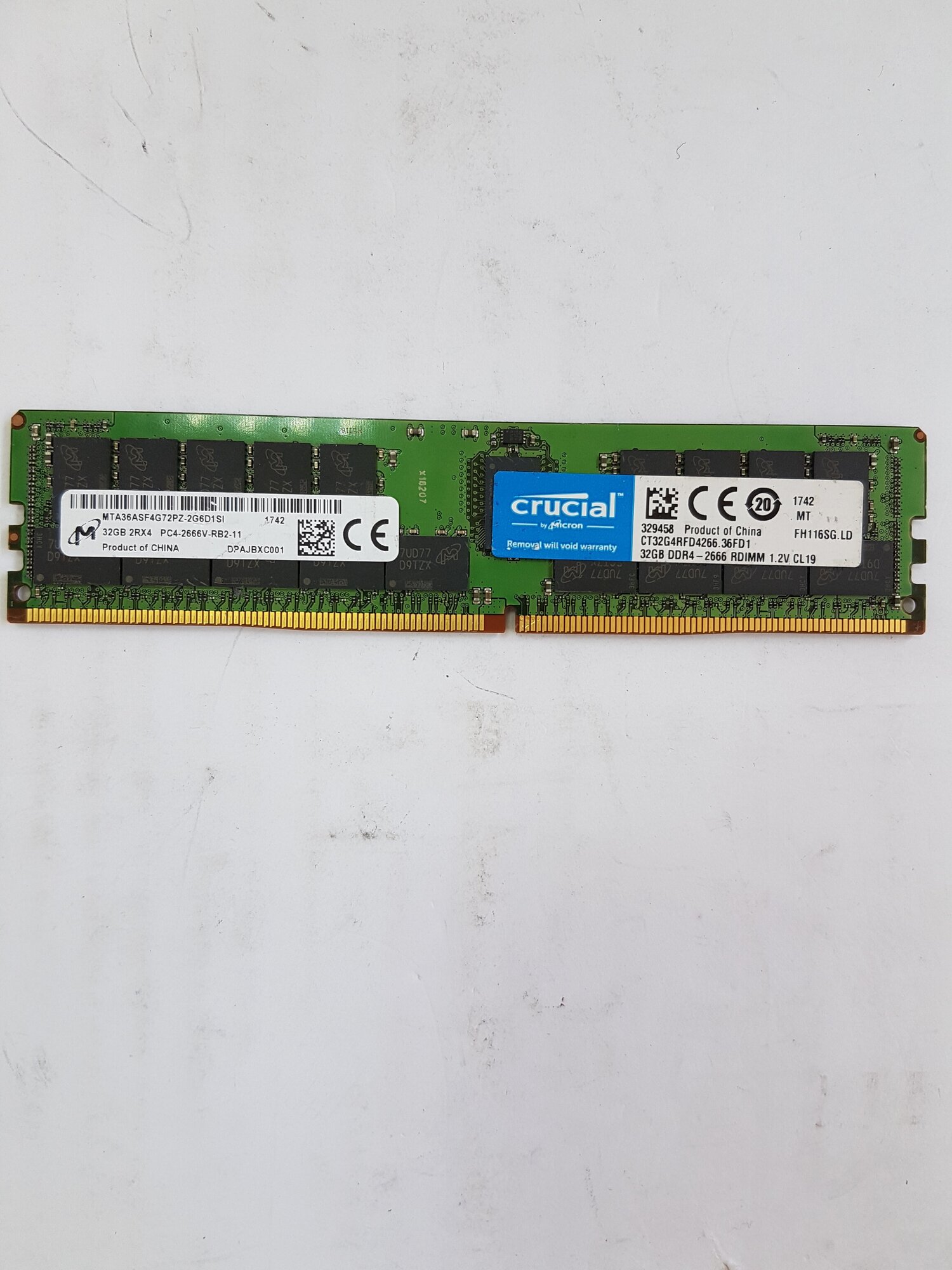 Модуль памяти Micron MTA36ASF4F72PZ-2G6D1 DDR4 DIMM 32Gb PC4-21300(2666V) ECC Reg только для серверов !