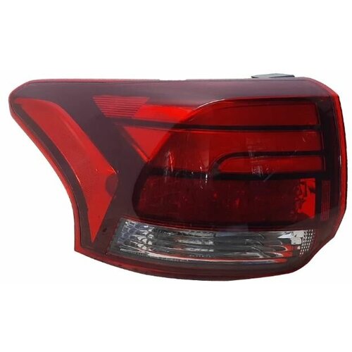 Фонарь задний наружный левый Mitsubishi Outlander GF 8330B173