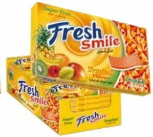 Жевательная резинка FRESH SMILE без сахара со вкусом тропических фруктов 14 г х 24 штуки - фотография № 2