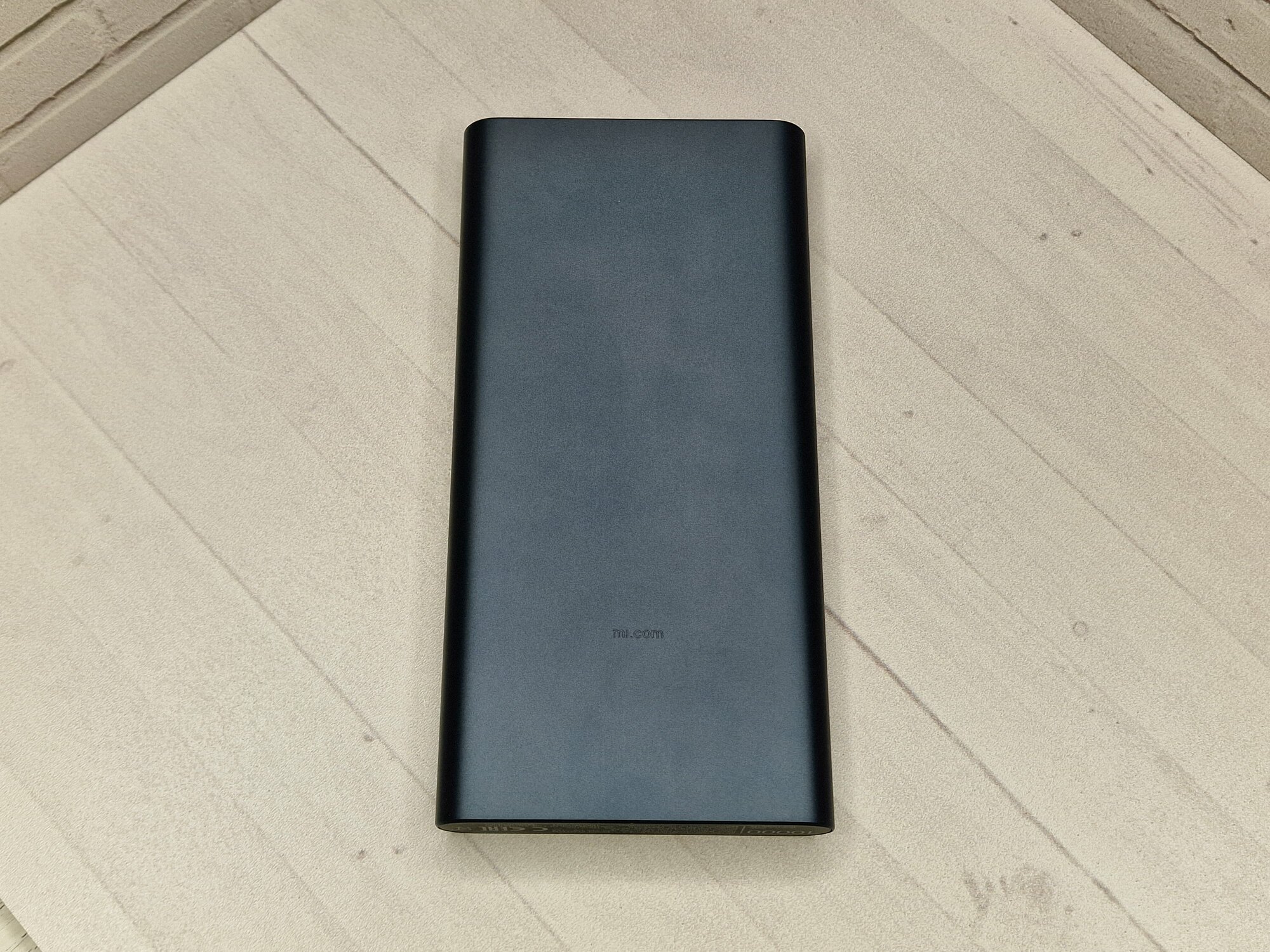 Портативный аккумулятор Xiaomi Mi Power Bank 3, 10000 mAh, синий, упаковка: коробка — фото 1
