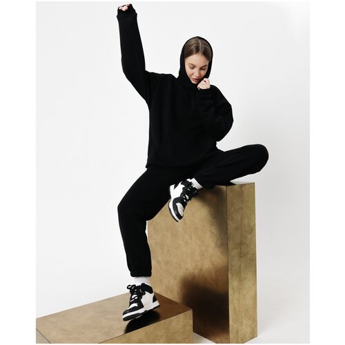 фото Толстовка женская теплая "фуксия-42" binetti