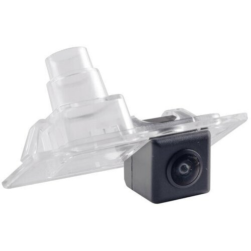 Камера заднего вида Incar VDC-102AHD Hyundai Elantra V 10-15 Solaris II17 I30 5D 11-17 577200₽
