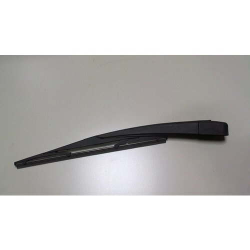 Поводок стеклоочистителя задней пятой двери со щеткой Great Wall Hover Гнейт Волл ховер 1050₽