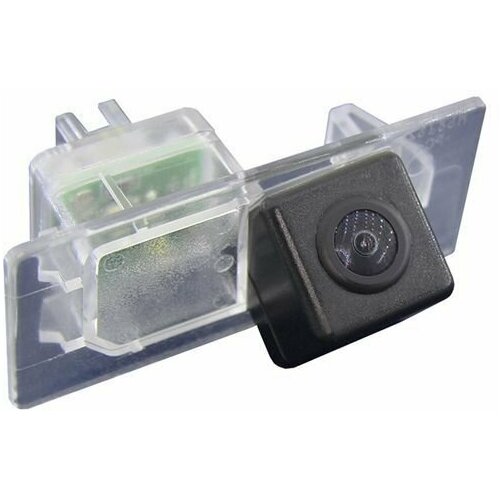 Камера заднего вида для Volkswagen Polo sedan 2016 Touareg 10 Touran 10 Jetta 10 5900₽