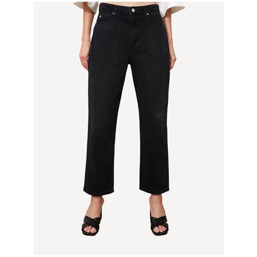 фото Джинсы trendyol женские, модель: twoss20je0165, цвет: black, размер: 40