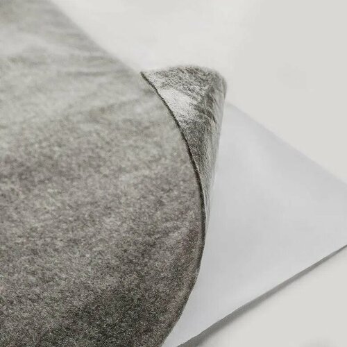 Карпет самоклеящийся серебристый 1пог. метр (1,5*1).