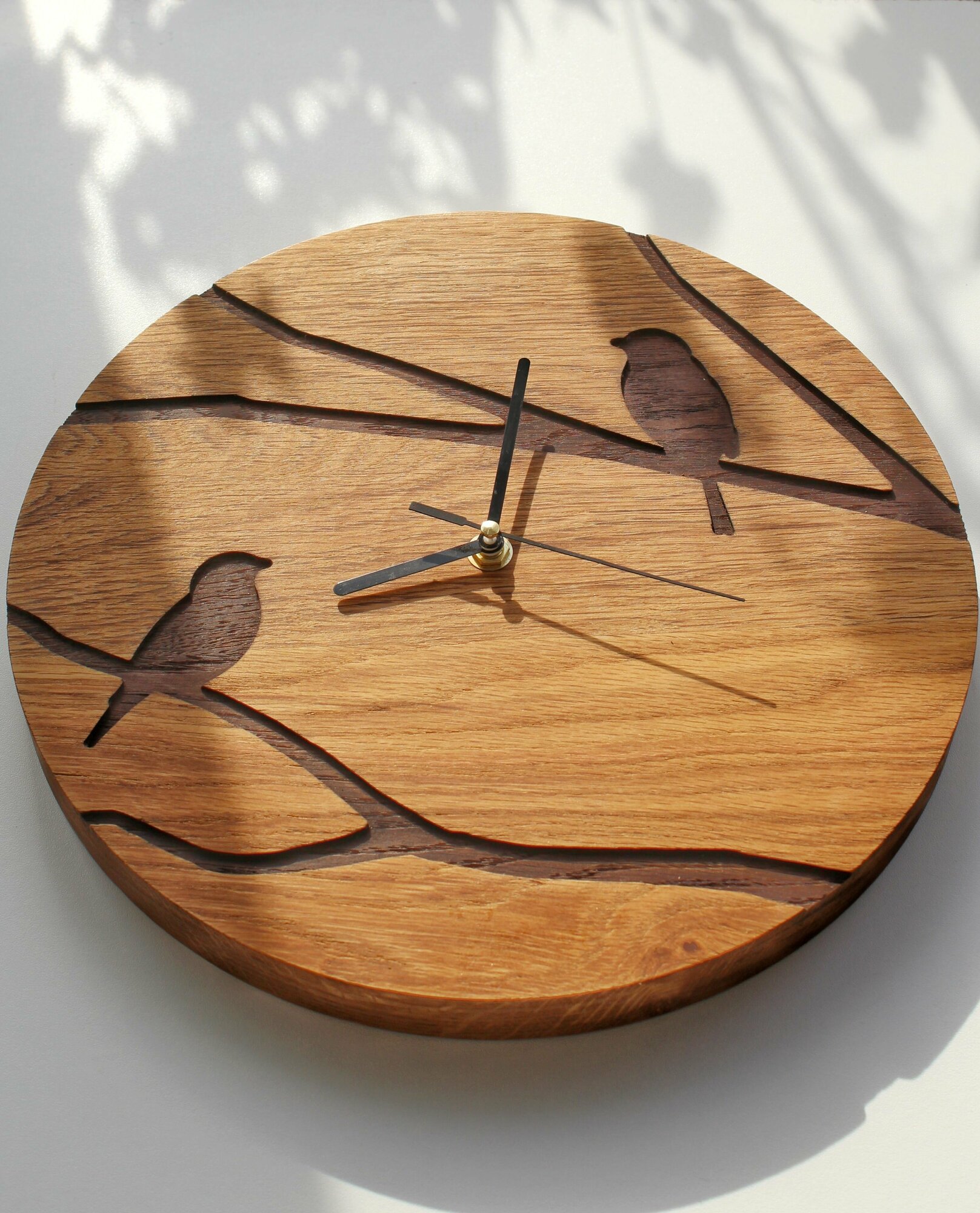 Часы настенные деревянные из массива дуба DANAGI, 29 см
