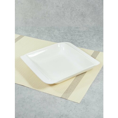 Набор тарелок DH Квадрат суповая 20 см белый 770₽