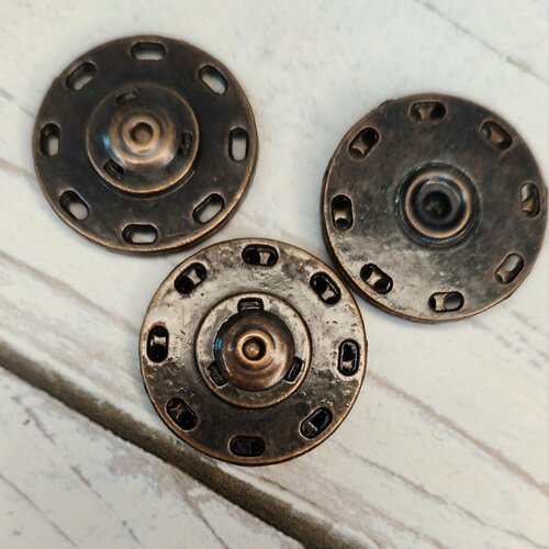 Кнопка пришивная металл 25мм медь 950₽
