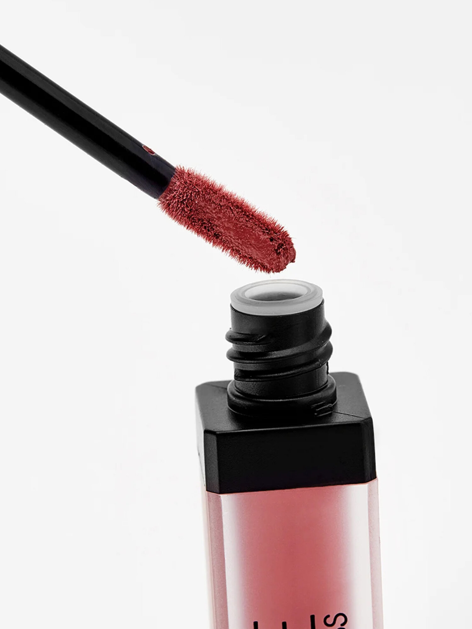 Блеск для губ Note Mattemoist LipGloss 412, матовый, с маслом ши и арганы, 6мл — фото 1