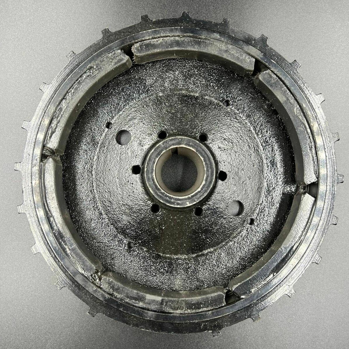 Маховик Yamaha F20-40 (без венца) (HSP) 65W-85550-11; 65W8555011