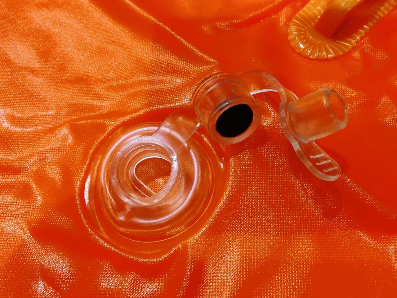 Буй для плавания надувной со свистком — фото 1