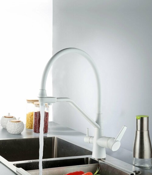 Смеситель для кухни с фильтром для питьевой воды и выдвижным изливом SCHEIN 8684-WP, цвет белый матовый