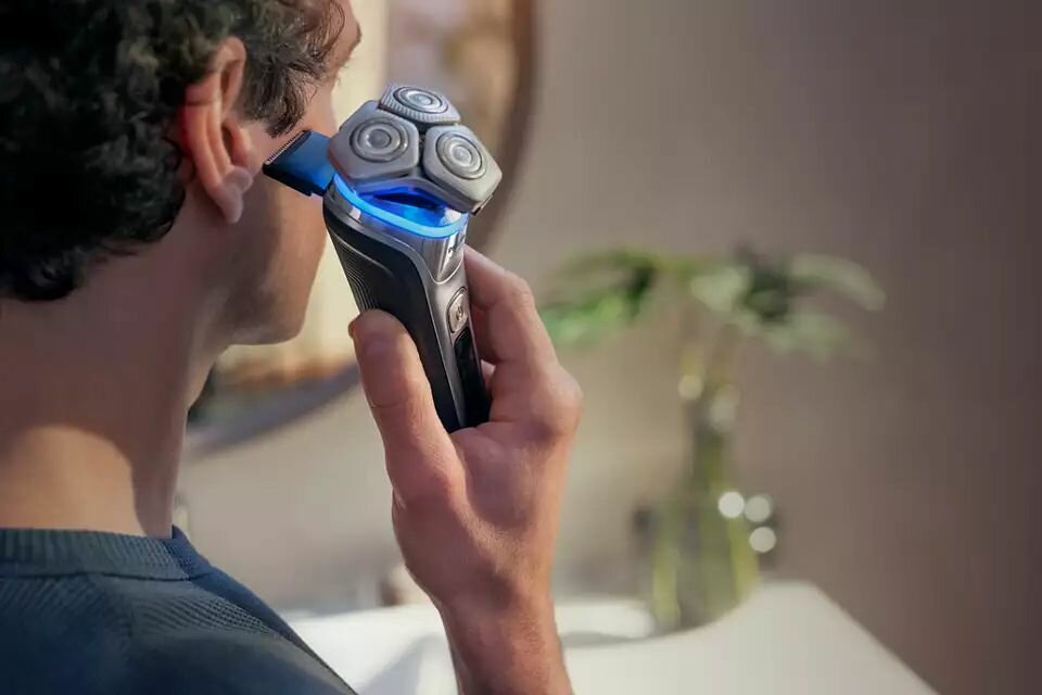 Электробритва Philips Shaver Series 9000 S9975/55, Нидерланды - фотография № 7