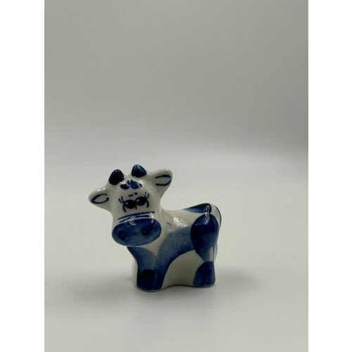 Фарфоровая Статуэтка 