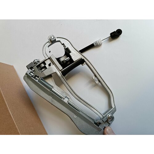 Механизм корпус передней левой ручки двери BMW X5 E53