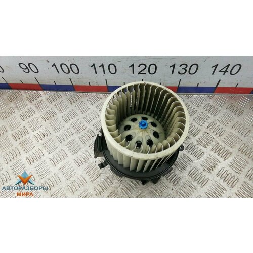 Моторчик печки Peugeot 308 T7 2008 6441Z7 55198₽