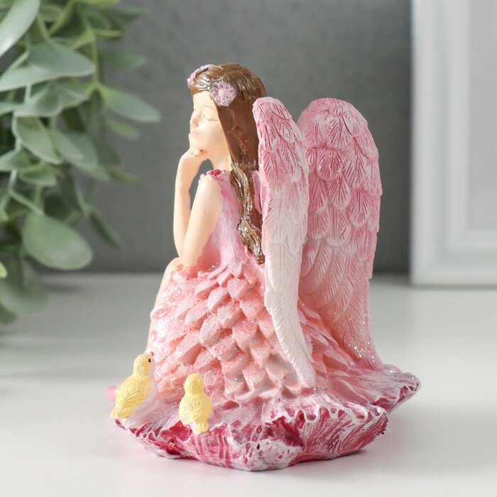 Сувенир полистоун "Девочка-ангел в розовом платье с птичками" розовые крылья 10х8,5х10 см 9837998