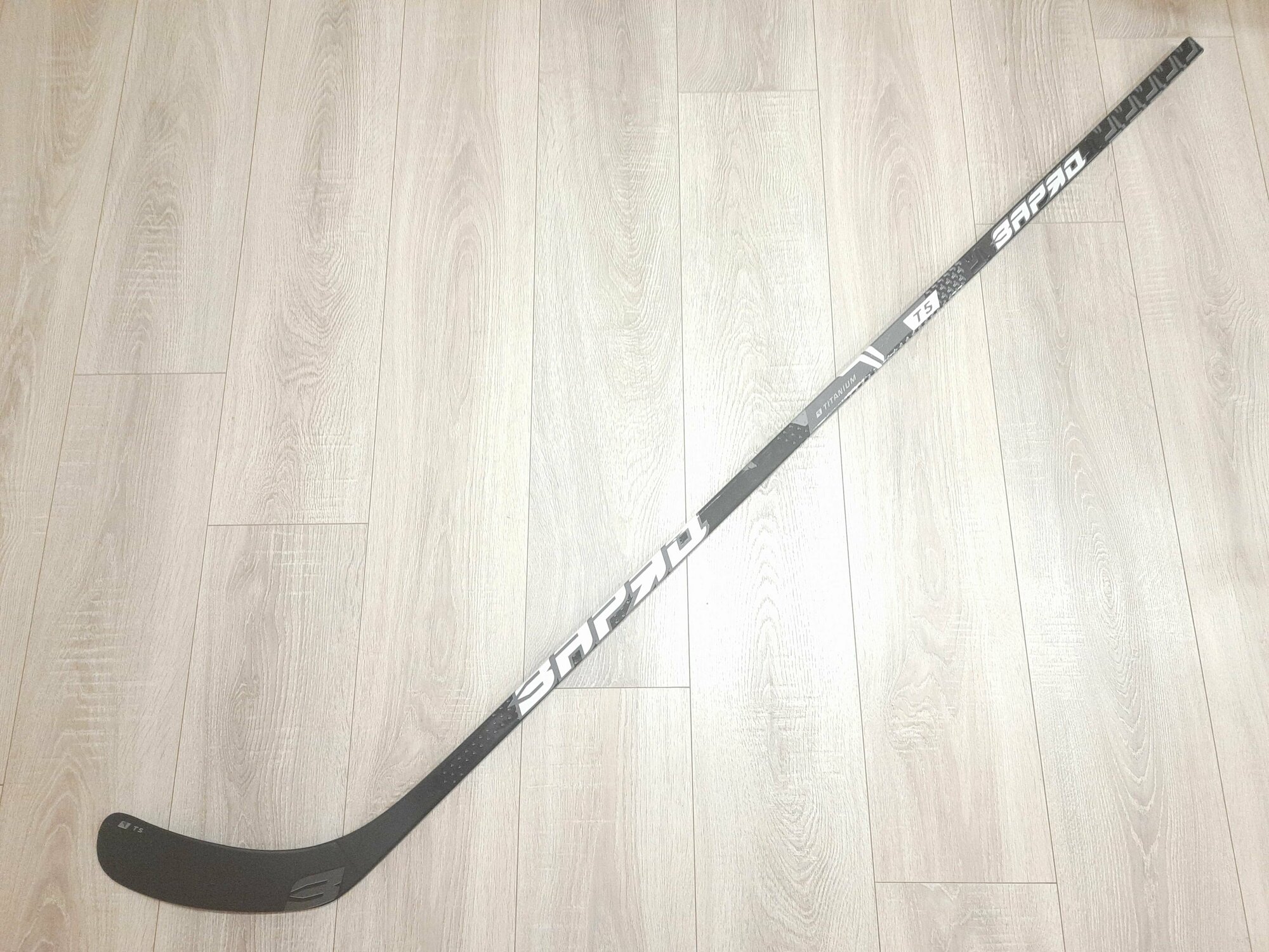 Клюшка хоккейная Заряд T5 INT LH 60 F60 3-10 Grip